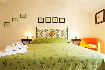 מלון Campana 3*