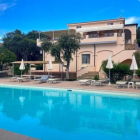Campana Hotel 3*